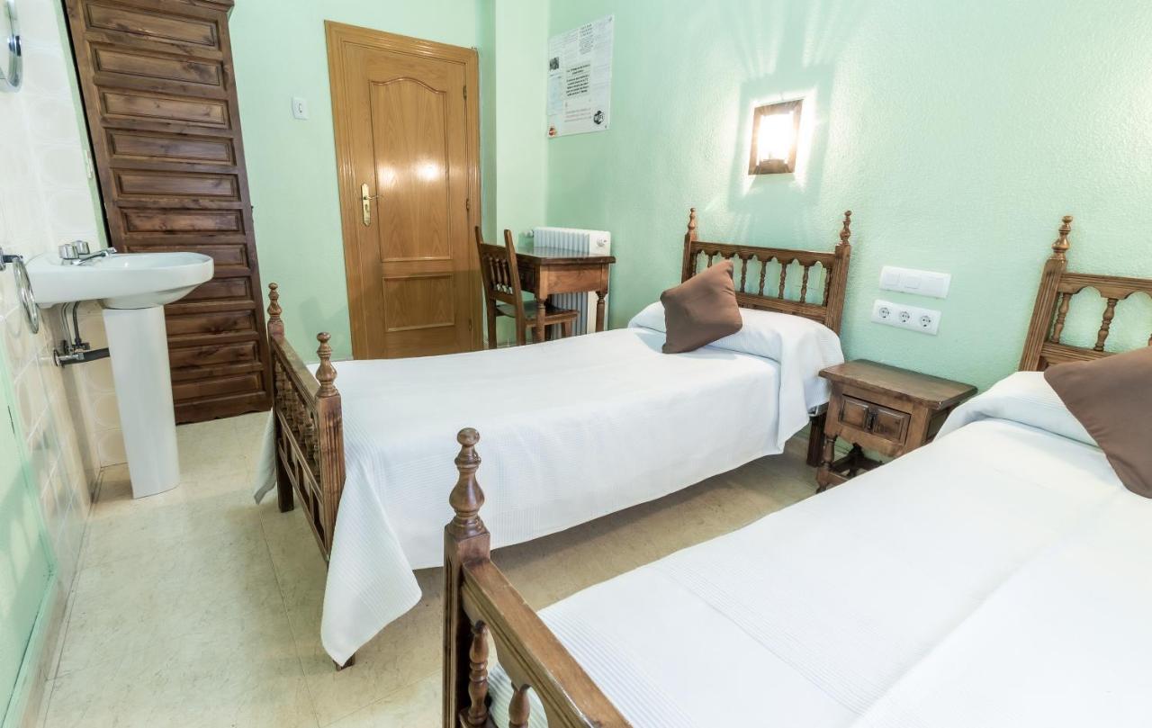 Pension Virginia By Vivere Stays Salamanka Zewnętrze zdjęcie